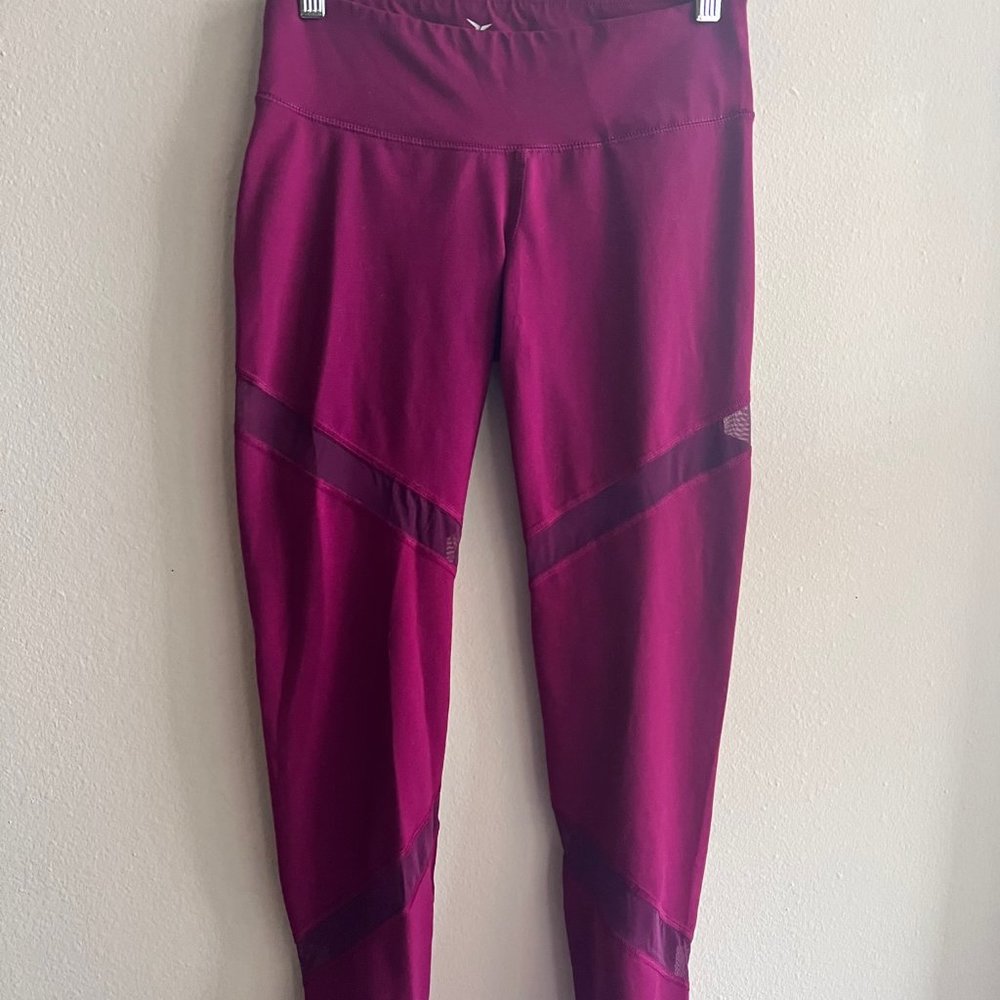 Burgundy Yoga Leggings / Size M